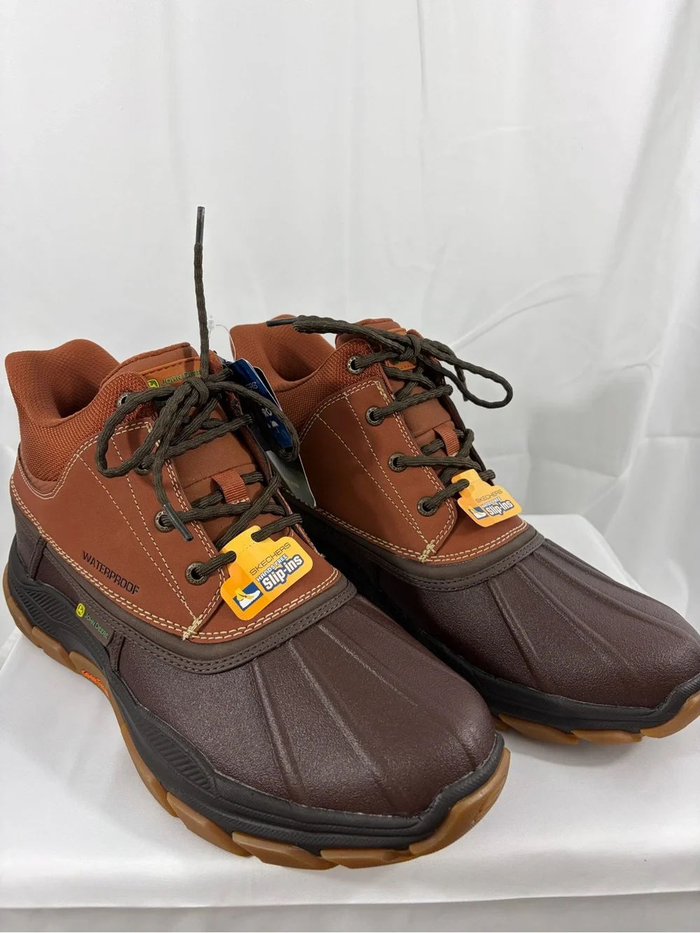 NWT Skechers Men's Size 13 100% Waterproof Brown Outdoor Work Shoes